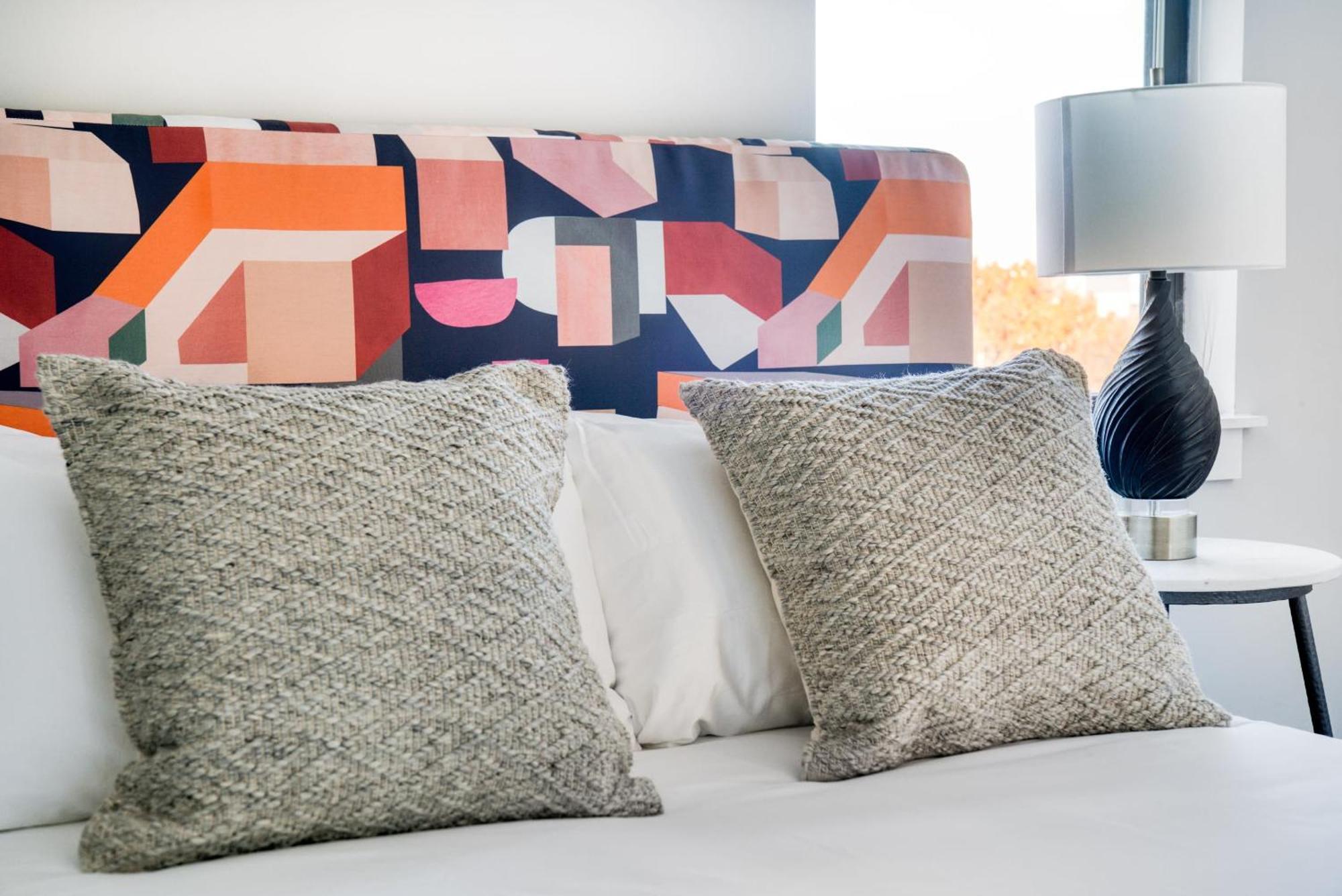 Cozysuites Music Row Bold 1Br W Free Parking แนชวิลล์ ภายนอก รูปภาพ